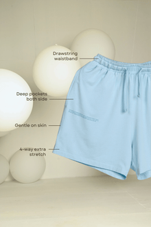  Women's Shorts