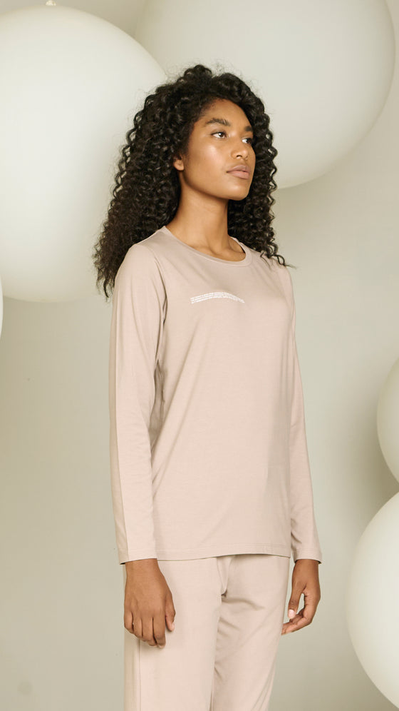 Women's Long Sleeves T-shirt